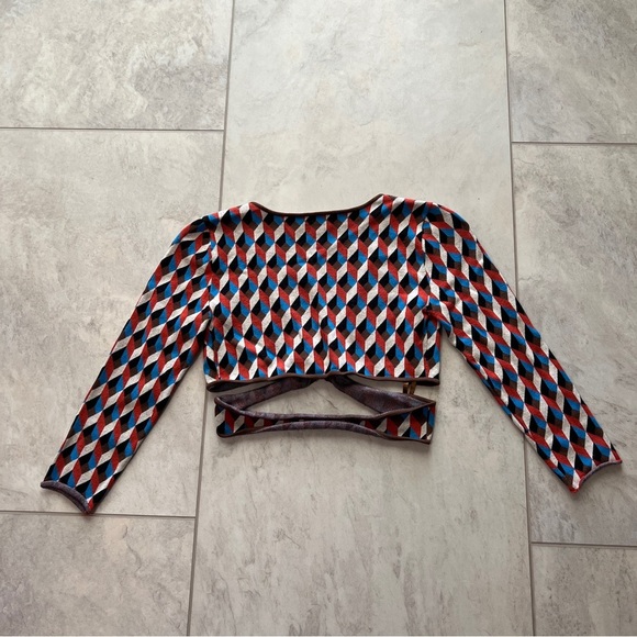 Ronny Kobo Geometric Crop Top - Picture 3 of 4